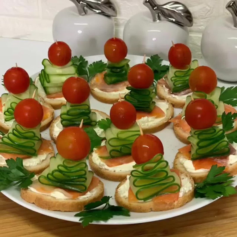 ЗАКУСКА НА ПРАЗДНИЧНЫЙ СТОЛ ЗАКУСКА НА ПРАЗДНИЧНЫЙ СТОЛ